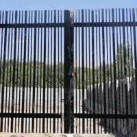 ۱۷۱متر زمین کلاک