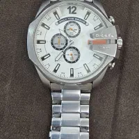 ساعت دیزل سه موتور فعال