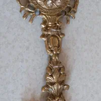 جاکلیدی برنز