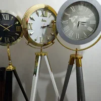 ساعتهای ایستاده