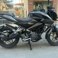 موتور ان اس ۲۰۰