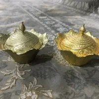 دکوری قندون طلایی