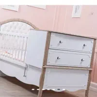 تخت اپادانا