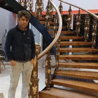 اجرای کف پله و نرده چوبی