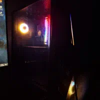 کیس گیمینگ همراه با مانیتور