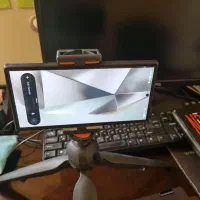 استند و پابه رومیزی موبایل