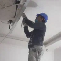 گچ کاری و لکه گیری ساختمان