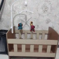 تخت و گهواره نوزاد