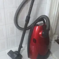 یک عدد جارو برقی سامسونگ