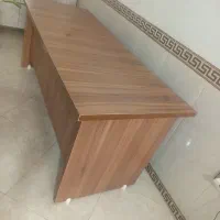 میز کارمندی در حد
