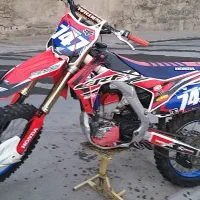 هوندا CRF 250