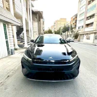 کی‌ام‌سی J7، مدل ۱۴۰۳