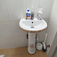 روشویی و پایه روشویی