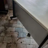 میز اداری تمیز تک وتعداد|میز تحریر و کامپیوتر|گرگان, |دیوار