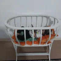 گهواره وکنار تختی