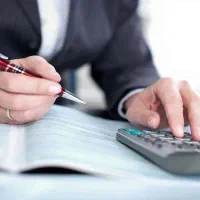 همکار خانم جهت بخش اداری