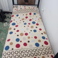 تخت خواب یکنفره کاملا سالم