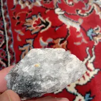 یک سنگ زیبا