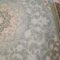 تعدادی قالی و وسایل منزل به نیازمند