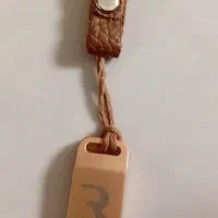 فلش ۱۶ درحد ReeWoX