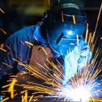 جوشکاری سیم کشی لوله کشی تاسیسات ساختمان