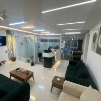 پذیرش و منشی در کلینیک زیبایی