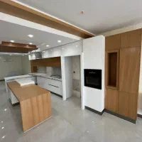 چهارباغ بالا ۱۵۵ متر ۳ خواب فول امکانات