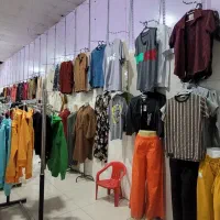 رگال لباسی و مانکن