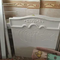 تخت گهواره‌ای کودک