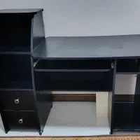 میز ناخن با میز مطالعه