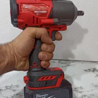 بکس شارژی صنعتی 1000نیوتن میلواکی(خانه ابزار)