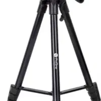 سه پایه دوربین