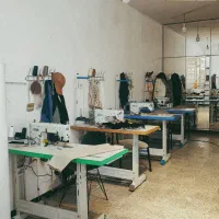 خیاط حرفه ای