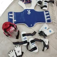 لباس مبارزه تکواندو