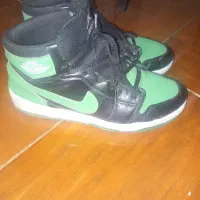 کتونی‌جردن‌سایز ۴۱سبزومشکی‌۴۰ سفیدقرمز جفتی۲۰۰هزار