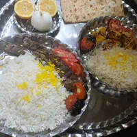 چلوکباب و چلومرغ و جوجه کباب مشتی|خوردنی و آشامیدنی|مهاجران, |دیوار