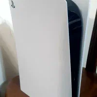 پلی‌استیشن 5 دیسک‌خور اروپا کم کار 2دسته 3 بازی