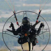 پاراموتور پاراگلایدر آموزش پرواز  ست کامل پروازی|تجهیزات ورزشی|اصفهان, ارغوانیه|دیوار