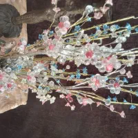 هیچ مشکلی ندارن چندین شاخه گل زیبا