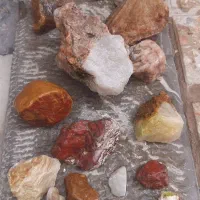 ۳۵ عدد سنگ طبیعی انواع سنگ ها