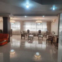 آپارتمان،۱۸۰متری،۳خواب ،خصوصیات خاص