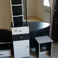 میزآرایش و دوعدد کمد کوچک|جاکفشی، کمد، دراور|پرند, فاز ۳|دیوار