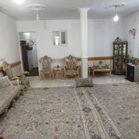 همکف تمیز و نور زیاد