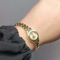ساعت هانگری صفحه نخودی