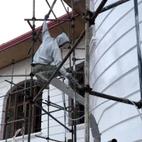 استادکار نقاش ساختمان