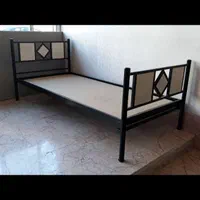 تخت فلزی یک نفره دونفره سربازی دوطبقه دانشجویان|تخت و سرویس خواب|مشهد, عامل|دیوار