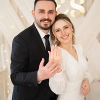 عکاسی فیلمبرداری عقد بله برون فرمالیته تولد۲/۵۰۰