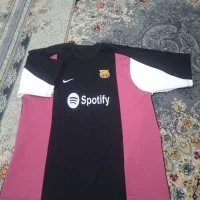 لباس .تیشرت