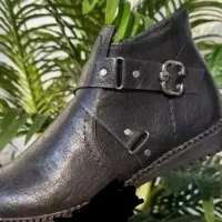 پوتین و پالتو نونو