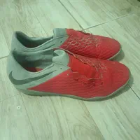 کفش فوتبالی